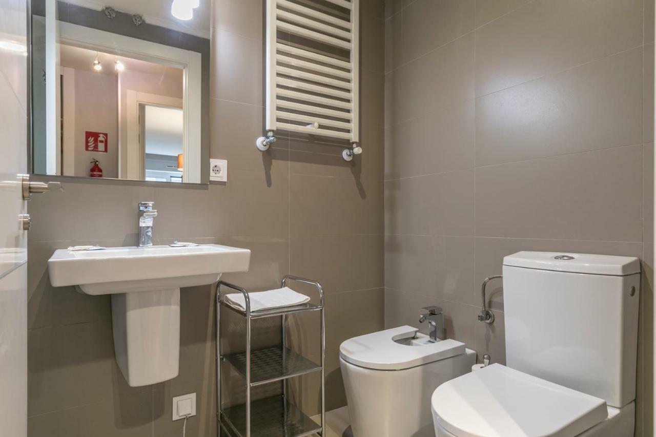 Zurriola Suites By Forever Rentals Saint-Sébastien Extérieur photo